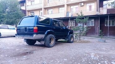 фаркоп на ниву: Toyota Hi-Lux: 1993 г., 3 л, Внедорожник