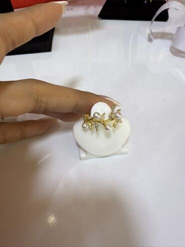 Bijuteriya dəstləri: Qadın bəzək aksesuarları – geniş seçim Məhsullar: - Qızılı tonlarda — 144