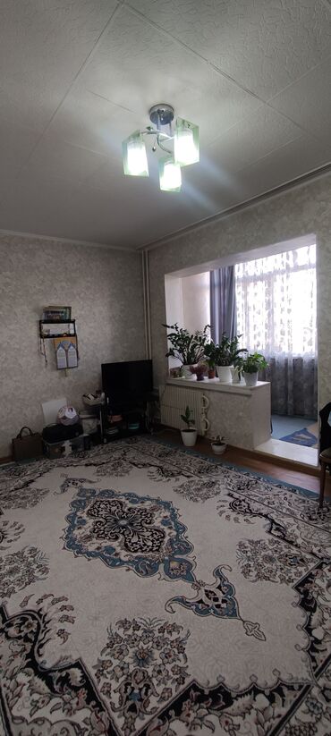 продаю квартира в бишкек: 1 комната, 39 м², 105 серия, 8 этаж, Старый ремонт
