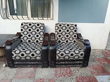 divan koşesi: Divan ve 2kreslo hər biri açilandir və baxmalıdır.Az işlenib — 4