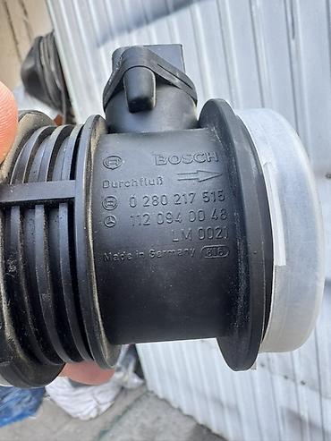 baw 212 t01: Датчик массового расхода воздуха (ДМРВ) BOSCH.
На 210 мерседес — 4