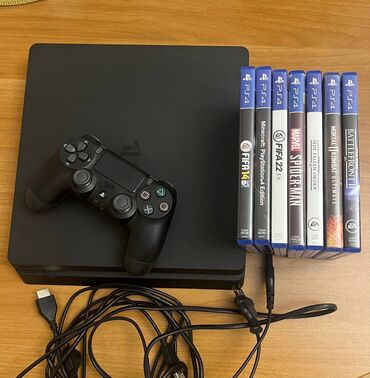 продам playstation 4: Продаю Sony PlayStation 4 1 terabyte, состояние отличное. В комплекте