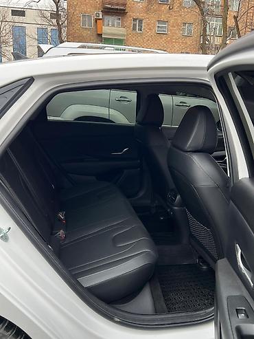 Hyundai: Hyundai Elantra: 2024 г., 1.5 л, Вариатор, Бензин, Седан — 8