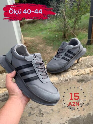 Ayaqqabılar: Butun ayaqqabılar 15 azn bu ayin sonuna kimi!! Ölçü 40 44 kimi — 11