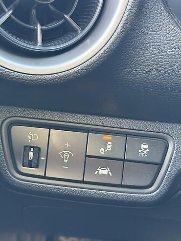 song plus 2024: Kia K3: 2018 г., 1.6 л, Автомат, Бензин, Седан — 9