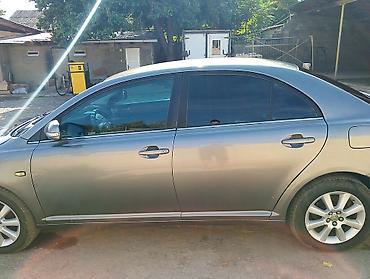 Toyota: Toyota Avensis: 2007 г., 1.8 л, Механика, Бензин, Седан — 2