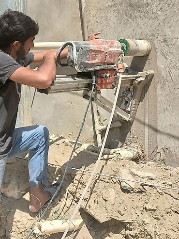 çekiç: Beton kəsən beton deşən dəlik açma beton kəsimi karot deşim betonların — 5