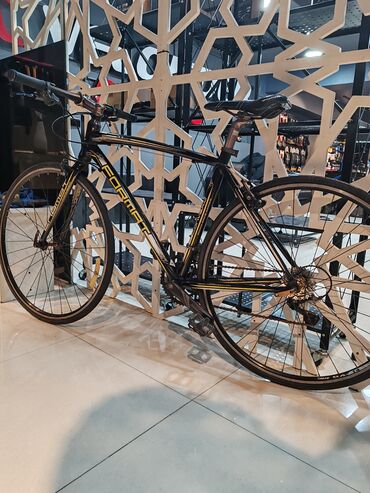 Şəhər velosipedləri: İşlənmiş Şəhər velosipedi 28", sürətlərin sayı: 16, Ödənişli çatdırılma — 2