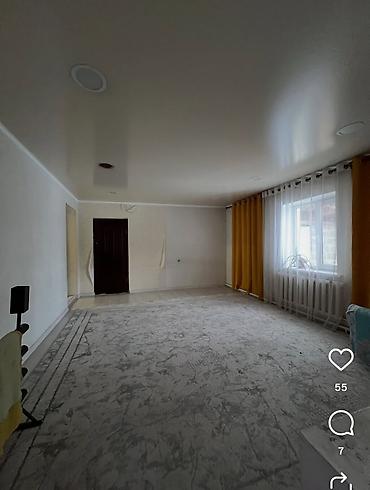 Продажа коттеджей и домов: Продаётся светлый дом с большим огороженным участком. Участок 9.7 — 11