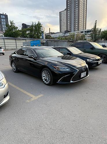 es300: Lexus ES: 2019 г., 3 л, Гибрид — 3
