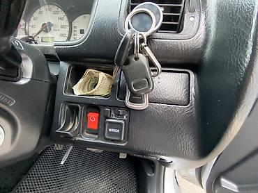kia cornival: Honda Stream: 2003 г., 2 л, Газ, Минивэн — 7