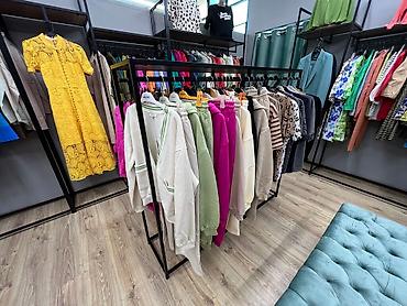 Кронштейны, стойки: Кронштейн Для одежды, Материал: Металл, С подсветкой, Новый — 25