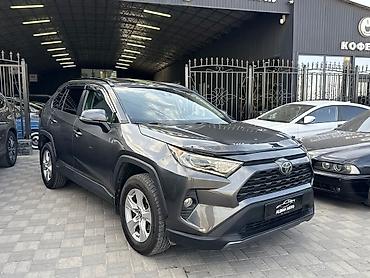 Toyota RAV4: 2019 г., 0.5 л, Автомат, Бензин, Внедорожник at lalafo.kg Toyota RAV4: 2019 г., 0.5 л, Автомат, Бензин, Внедорожник