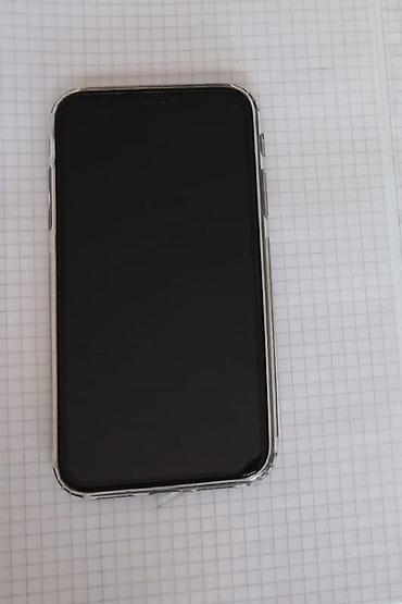 asus tuf 15: IPhone 11, 64 GB, Qara — 5