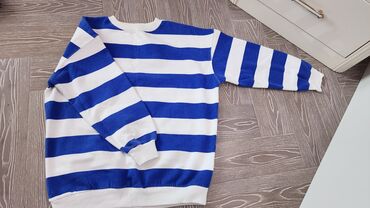 28 mall qadin geyimleri: ‼️HƏR ŞEY 10 MANAT‼️

Hoodie 10 manat❤️