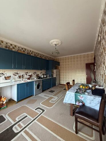 Həyət evləri və villaların satışı: 5 otaqlı, 260 kv. m, Orta təmir — 20