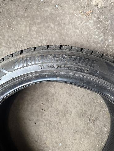 blizzak: Комплект зимних шин Bridgestone Blizzak VRX (Made in Japan) - Размер — 5