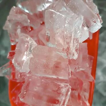 офисные стол: Лёд для напитков Half-Cube-ice мелкий в форме ром ( не кубик)
