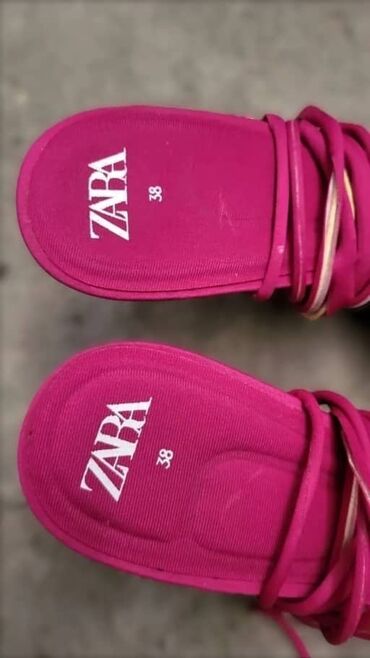 галоши цена бишкек: ZARA. РАЗМЕР 38
ПОЛИТЕХ КИНОТЕАТР МАНАС