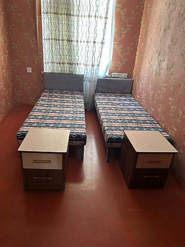 110: Bir çarpayı 50₼
bir dolab 20₼ — 2