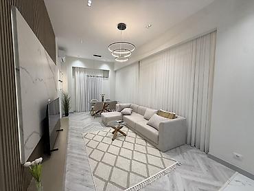 İcarəyə verilir 3 otaqlı yeni tikili 120 m², Ağ şəhər q. 3 000 AZN/ay at lalafo.az İcarəyə verilir 3 otaqlı yeni tikili 120 m², Ağ şəhər q. 3 000 AZN/ay