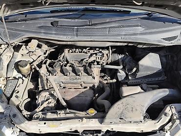 g comp: Nissan Serena: 2004 г., 2 л, Вариатор, Минивэн — 9