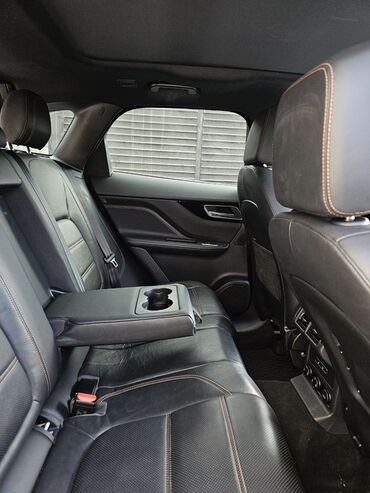 Jaguar: Jaguar F-Pace: 2017 г., 3 л, Автомат, Бензин, Кроссовер — 16