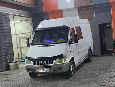 короткий спринтер: Mercedes-Benz Спринтер: 2000 г., Фургон — 3