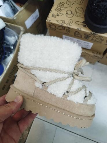 Ugg čizme: 25-36 3200 — 1