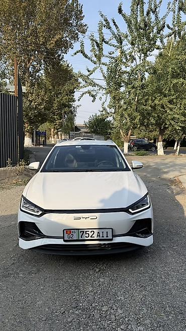 BYD: BYD E2: 2023 г., Автомат, Электромобиль, Кроссовер — 1
