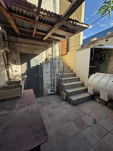 astara ev satılır: 4 otaqlı, 120 kv. m, Orta təmir — 1