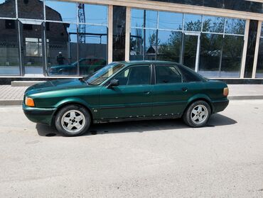 garazh na 2 mashiny: Audi 80: 1994 г., 2 л, Механика, Бензин, Седан