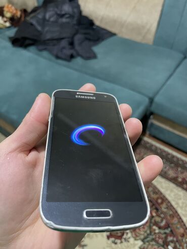 samsung galaxy s4 duos: Samsung I9190 Galaxy S4 Mini, Б/у, 2 GB, цвет - Черный, 2 SIM