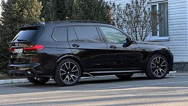 машина шины: BMW X7: 2020 г., Автомат, Бензин, Внедорожник — 3