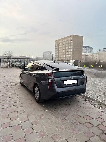 gen 2: Toyota Prius: 2016 г., 1.8 л, Автомат, Гибрид, Хэтчбэк — 3
