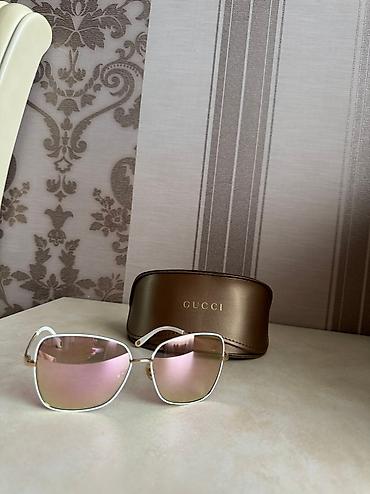 5500: Продаю стильные очки Cucci,сами покупали за 5500 — 6