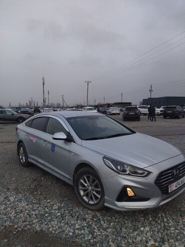 Hyundai: Hyundai Sonata: 2019 г., 2 л, Автомат, Газ, Седан — 2