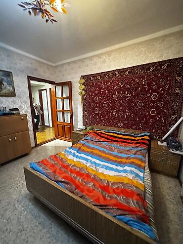 Продажа квартир: 3 комнаты, 80 м², Индивидуалка, 5 этаж, Косметический ремонт at lalafo.kg — 13 Продажа квартир: 3 комнаты, 80 м², Индивидуалка, 5 этаж, Косметический ремонт — 13