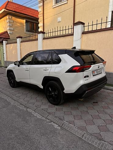 Toyota: Toyota RAV4: 2020 г., 2.5 л, Автомат, Гибрид, Кроссовер — 1