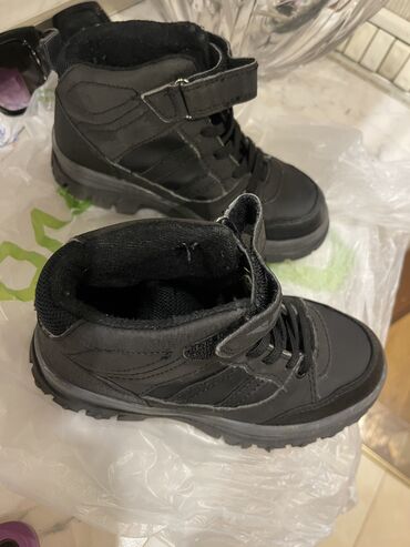 Uşaq ayaqqabıları: 31 razmer,botinki,yaxshi veziyyetde -da lalafo.az — 5 Uşaq ayaqqabıları: 31 razmer,botinki,yaxshi veziyyetde — 5