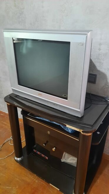 televizor pastavka lari: Б/у Телевизор JVC 28" HD (1366x768), Самовывоз