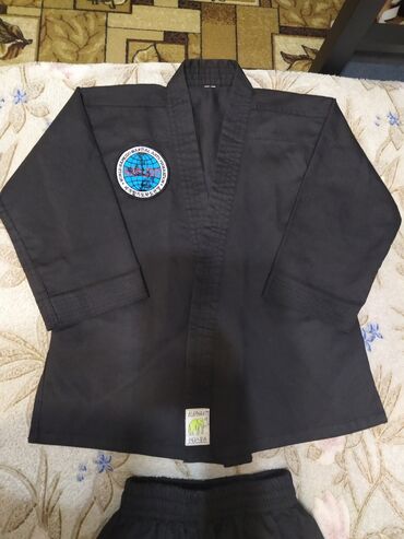 спартивный форма: Продаю кимоно для занятий Hapkido, на ребенка 6 - 7 лет ростовка
