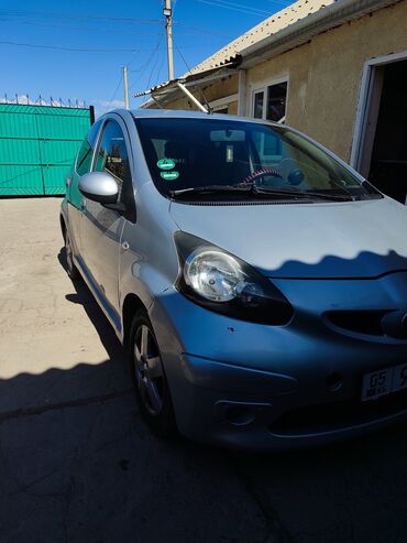 тайота krawn: Toyota Aygo: 2007 г., 1 л, Автомат, Бензин, Седан