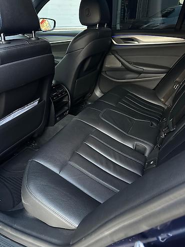 бмв срочно: BMW 5 series: 2019 г., 2 л, Автомат, Электромобиль, Седан — 9