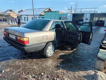 Audi: Audi 100: 1990 г., 2.3 л, Механика, Бензин, Седан — 11