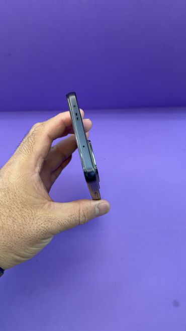 Poco: Poco F4, 256 ГБ — 2