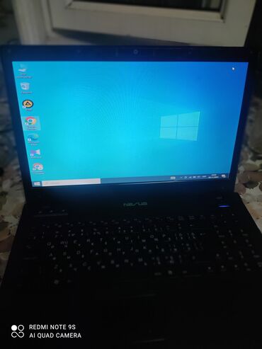 Modemlər və şəbəkə avadanlıqları: Nexus noutbuk - Ekran: təxminən 15.6" geniş ekran, mat panelli -