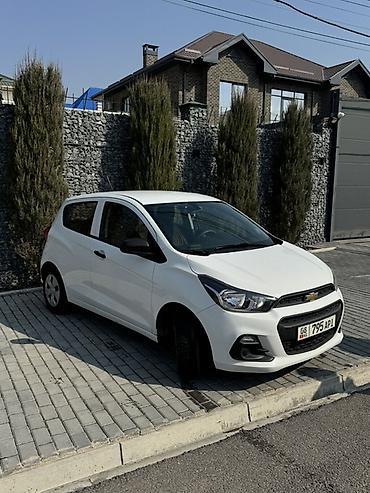 Chevrolet: Chevrolet Spark: 2017 г., 1 л, Бензин, Хэтчбэк — 1