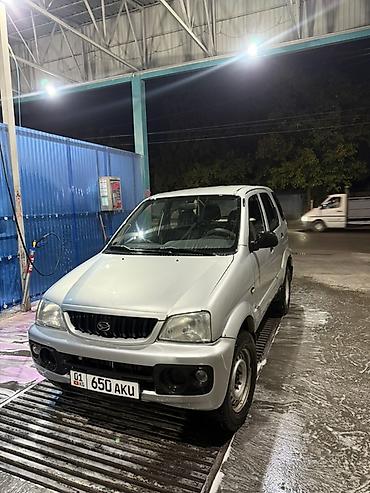 дайхатсу 2001: Daihatsu Terios: 2003 г., Механика, Бензин, Внедорожник — 2