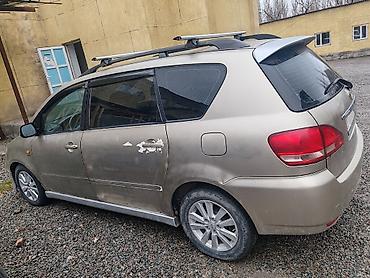 byd e2 2024: Toyota Avensis Verso: 2003 г., 2 л, Автомат, Бензин, Минивэн — 6